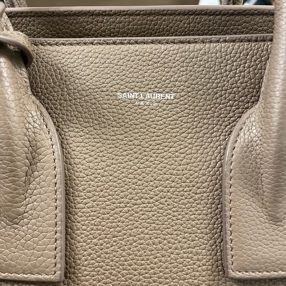 Reduced!! Saint Laurent Sac de Jour Small Taupe Soft Grained leather - Picture 15 of 15